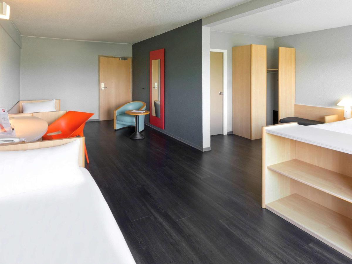Hotel Ibis Saint Dizier Esterno foto