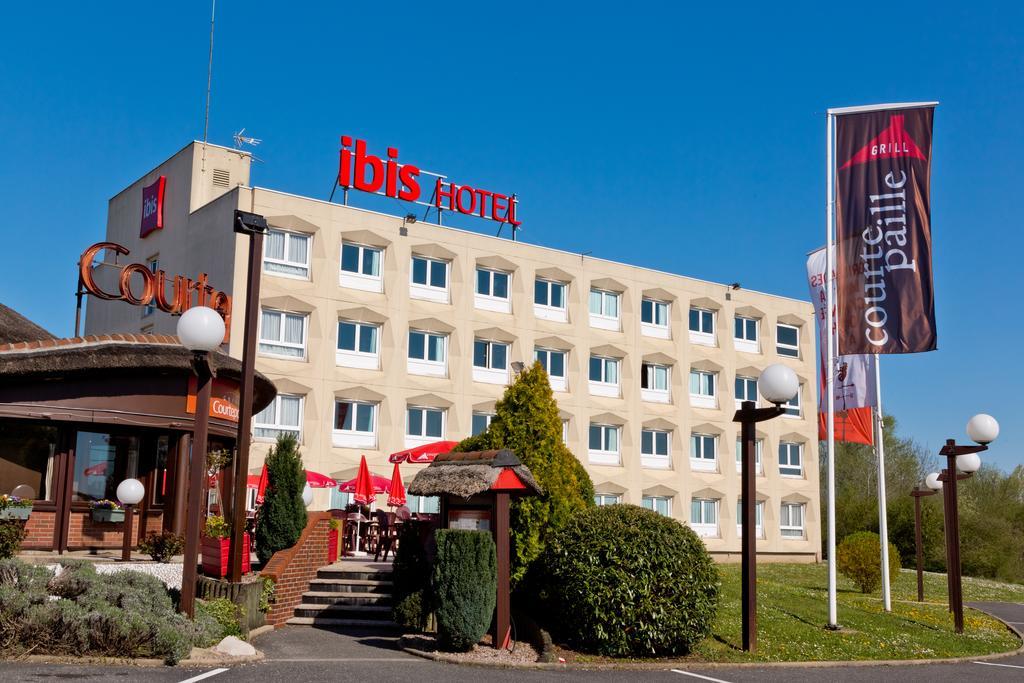 Hotel Ibis Saint Dizier Esterno foto
