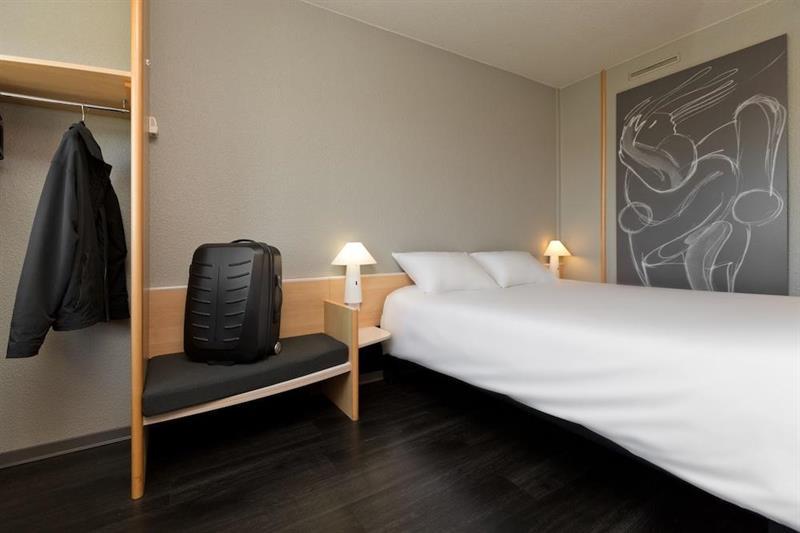 Hotel Ibis Saint Dizier Esterno foto